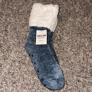 👙NWT Ladies Sock Hub Sherpa Lined Chenille Bootie Socks
